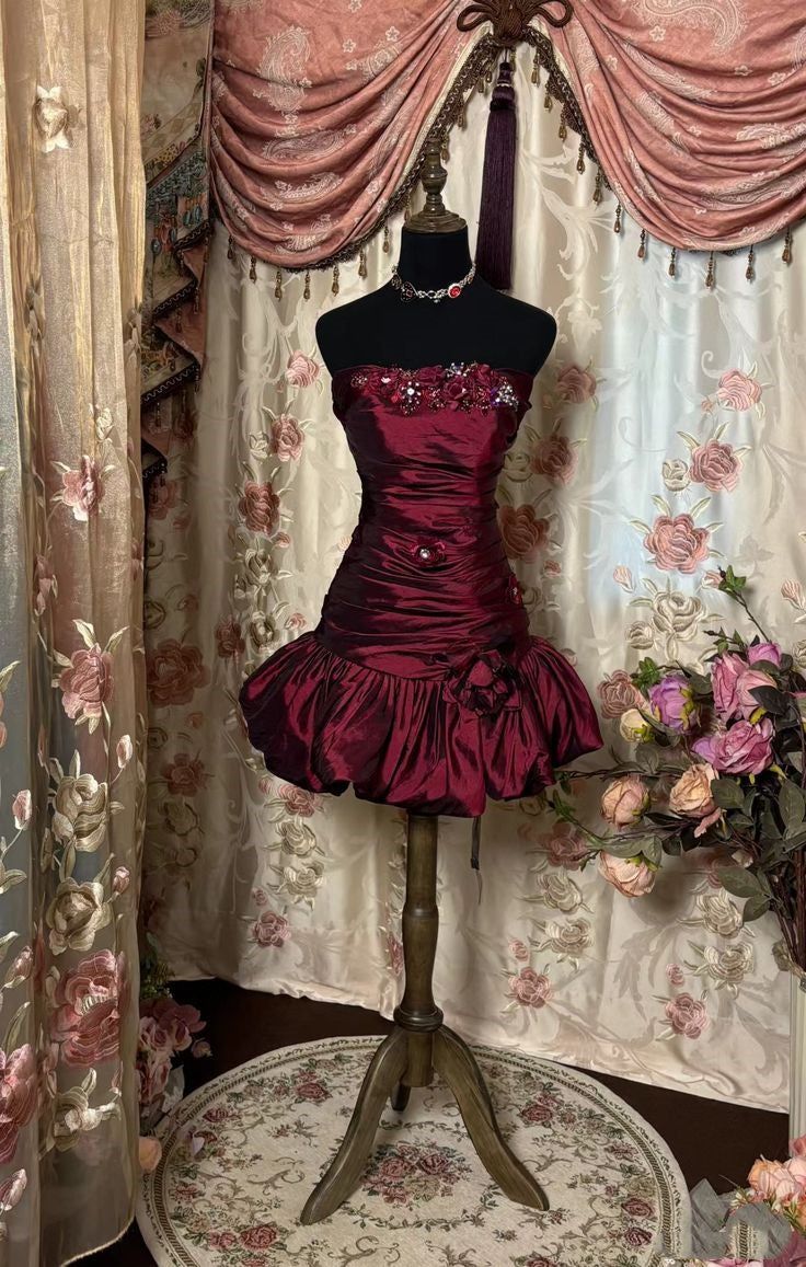 Vintage A Line Strapless Flower Burgundy Satin Short Homecoming Dress Cocktail Dress SH3362
