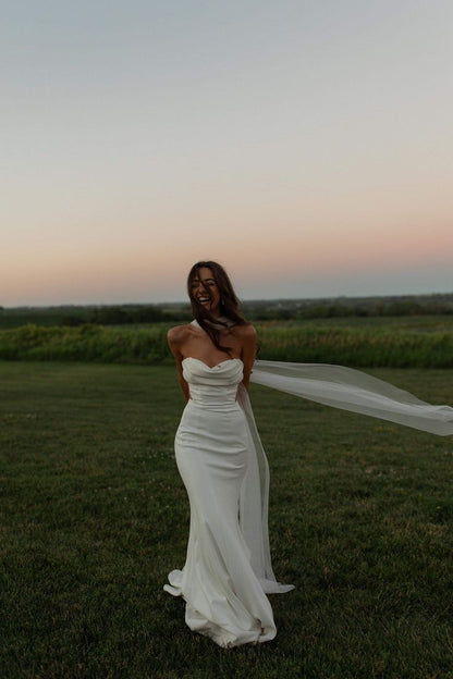 Pretty Mermaid Strapless Pleated White Satin Long Wedding Dress SH7545
