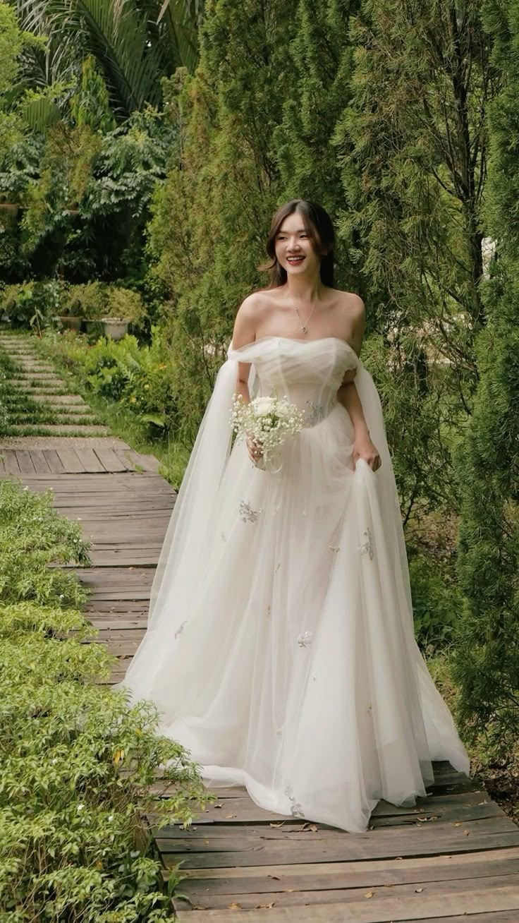 Ethereal Ivory A Line Off the Shoulder Tulle Long Prom Dress Wedding Dress SH8750