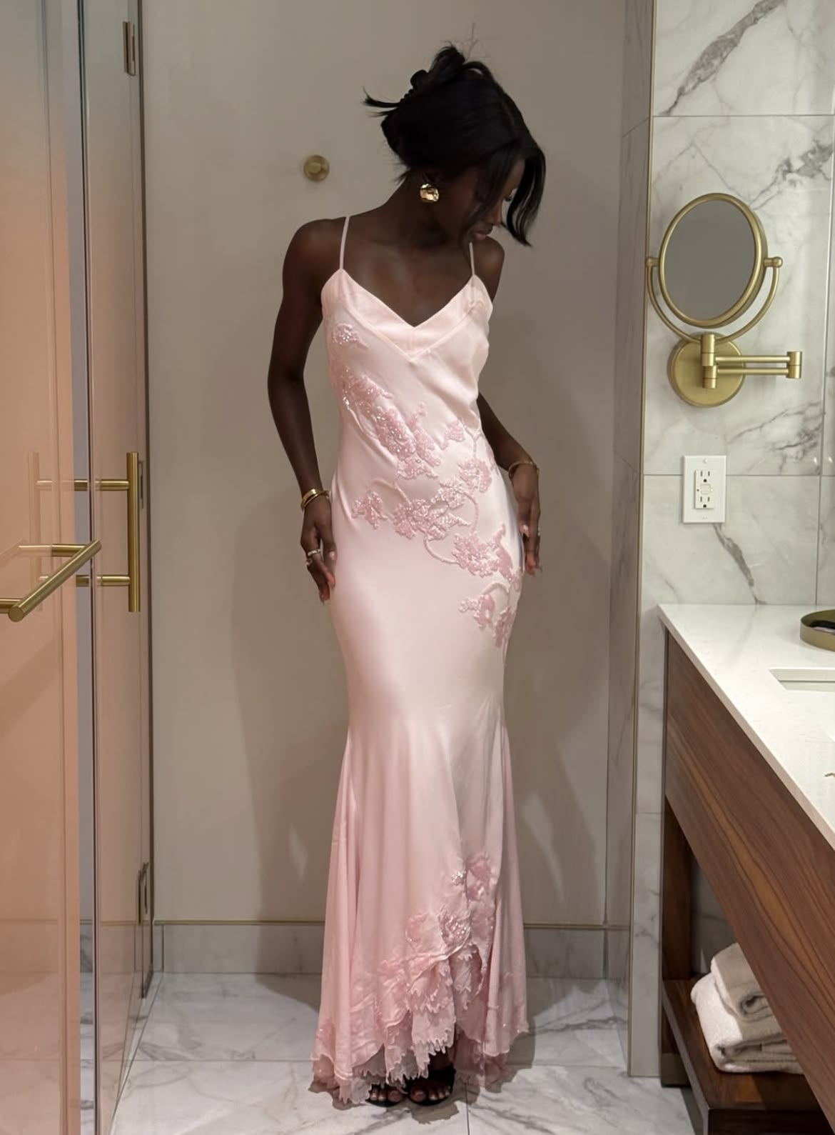 Gentle Light Pink Mermaid Spaghetti Strap Beaded Satin Prom Dress Wedding Guest Dress SH5323