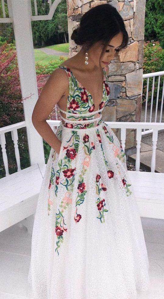 V-neck Sexy Floral Embroidered Long Prom Dresses PS062