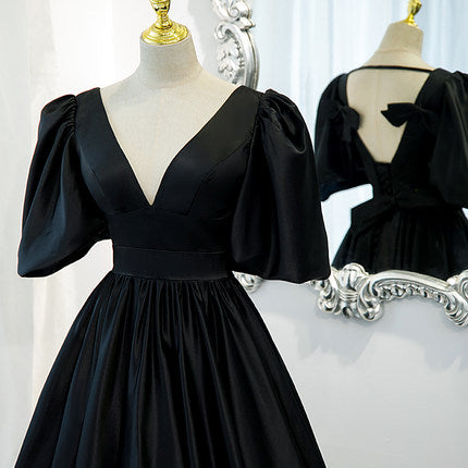 A line Short Sleeves V neckline Long Black Prom Dresses SH052
