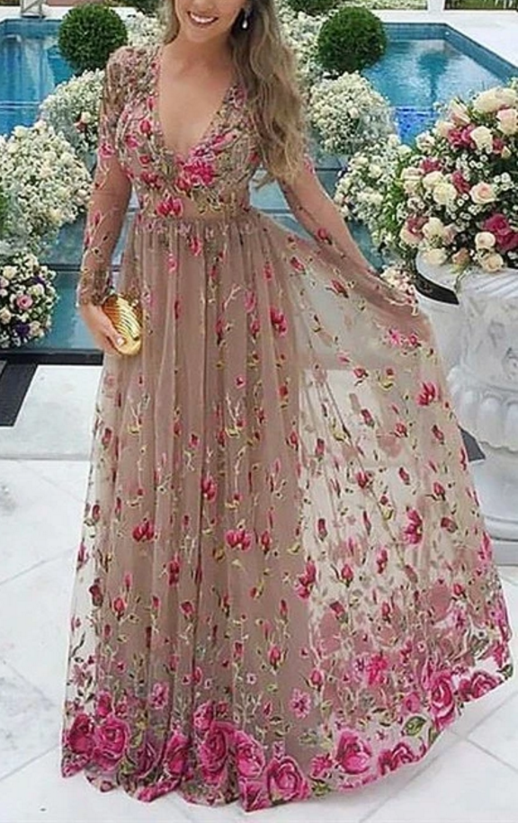 V-Neck Tulle Prom Dress With Sleeves Appliques P5182