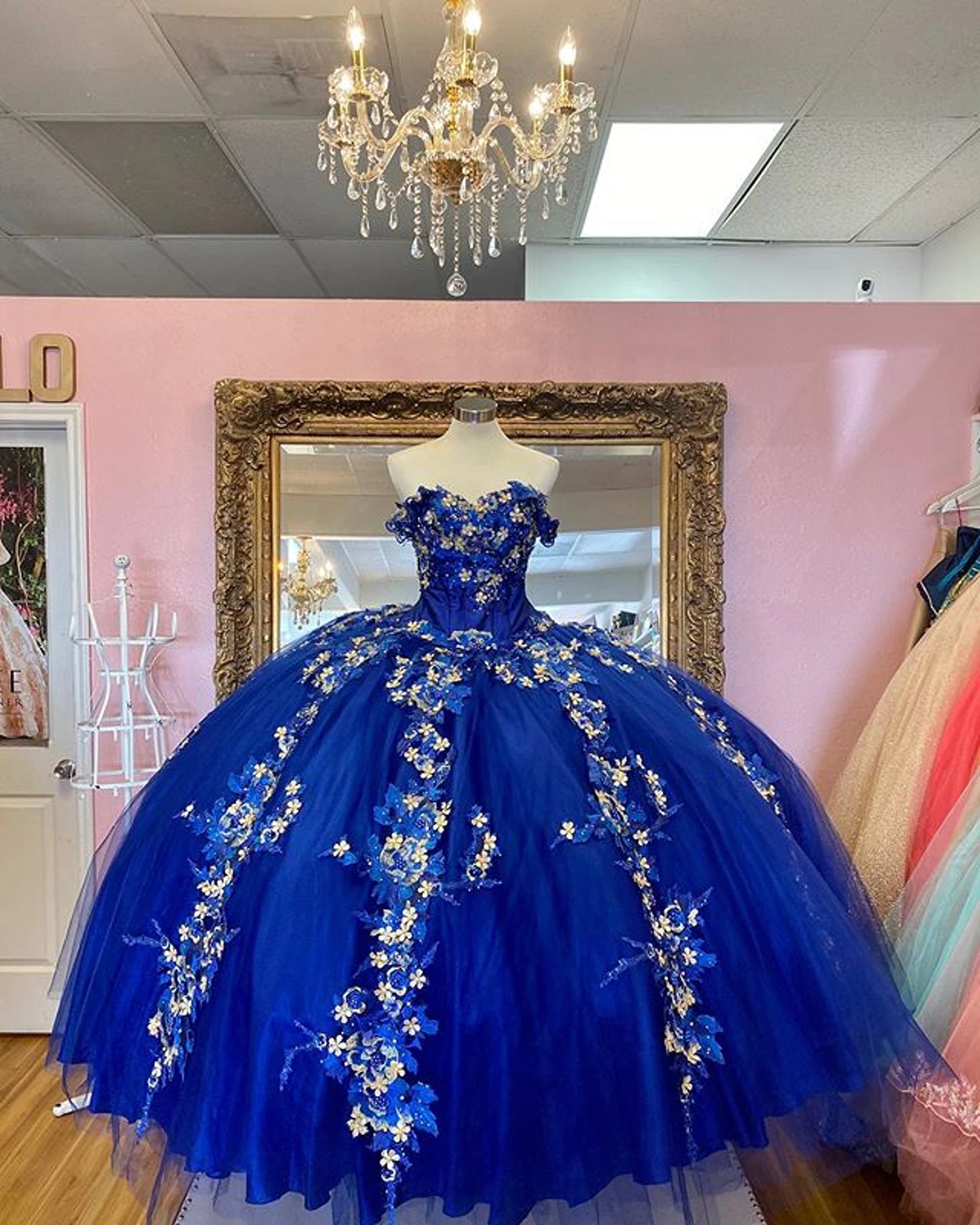 Royal Blue Ball Gown Quinceanera Dresses Off the Shoulder Beaded 3D FLowers Sweet 16 Dress Girls Party Gowns vestidos de quinceañera N1487