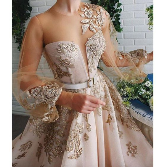 Long Sleeve Lace Appliques Beading Sequins A Line Beading Sequins Crystal Prom Dress Evening Gowns SH323