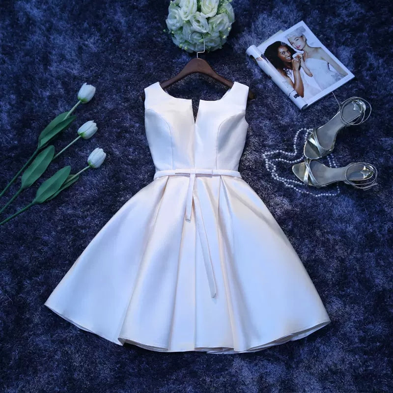 Simple Satin Hoco Dress Short Homecoming Dresses SH142